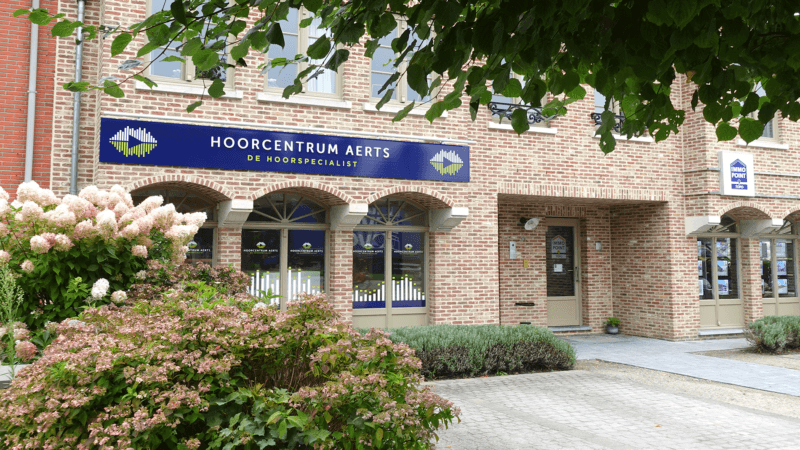 Zicht op gebouw Hoorcentrum Aerts Zandhoven