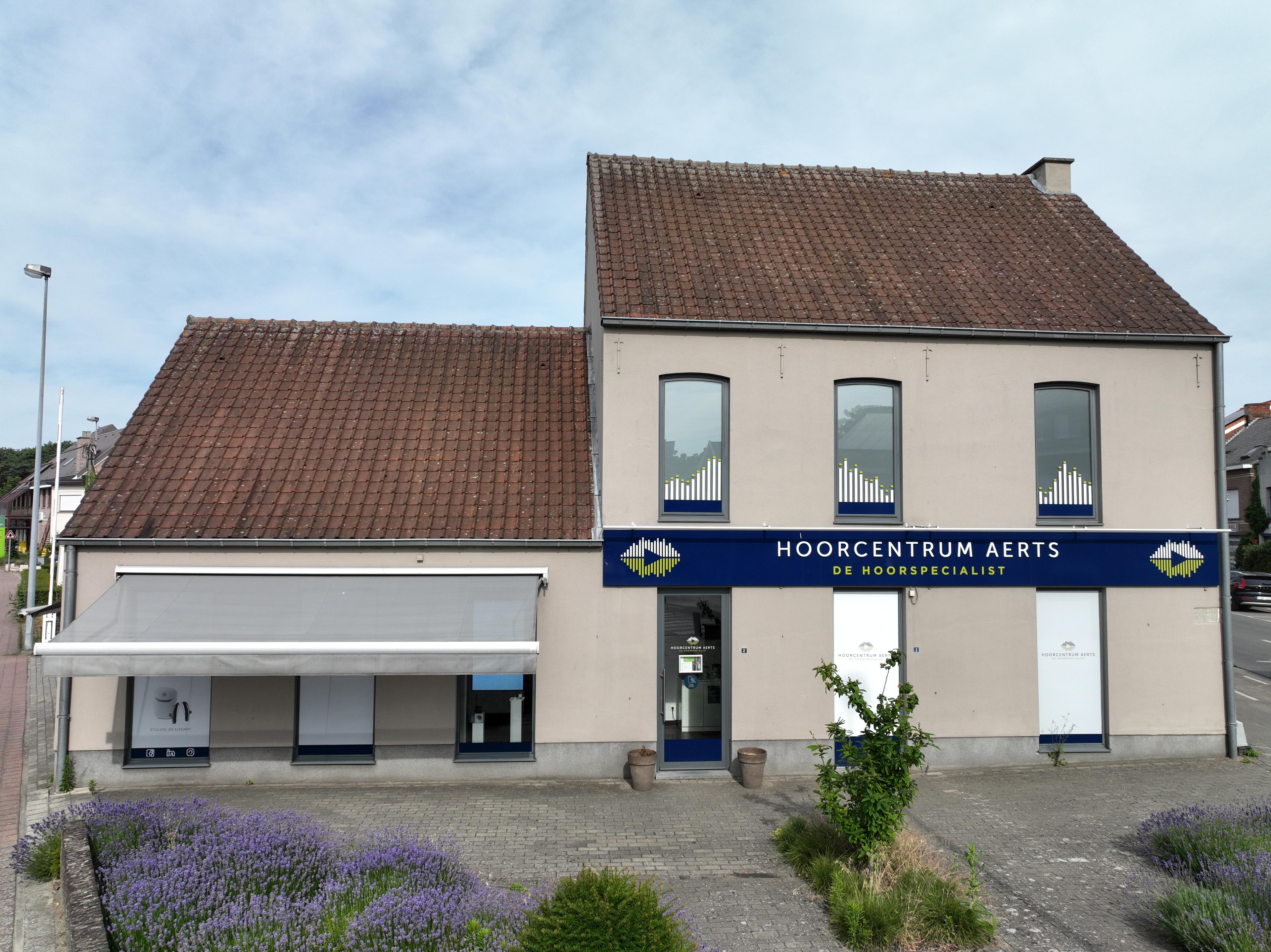 Zicht op gebouw Hoorcentrum Aerts Bonheiden